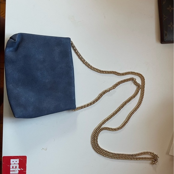 Mini Blue Handbag With Gold Chain - Picture 2 of 3